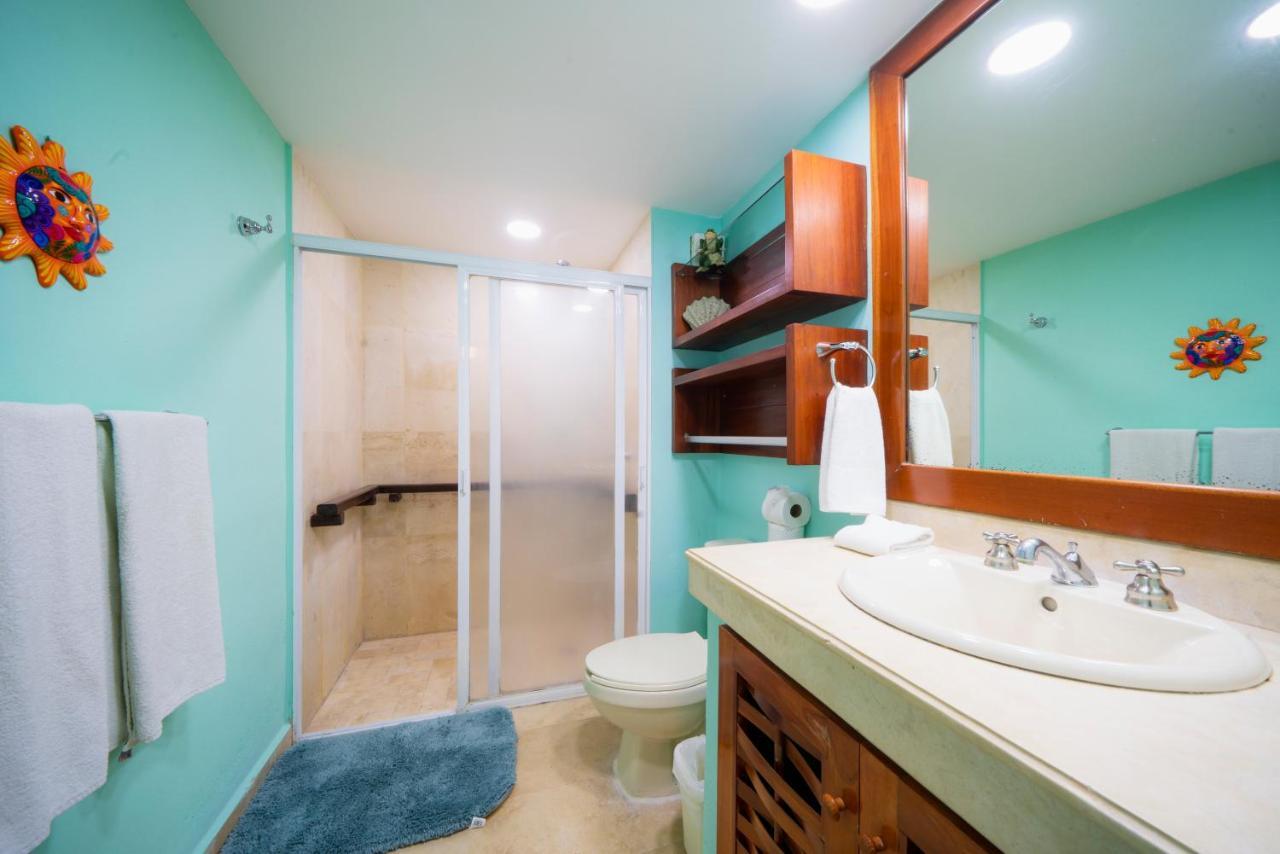 Rana Loca - Only 5 Min Walk To - At, Playacar, Chac Ha Playa del Carmen
