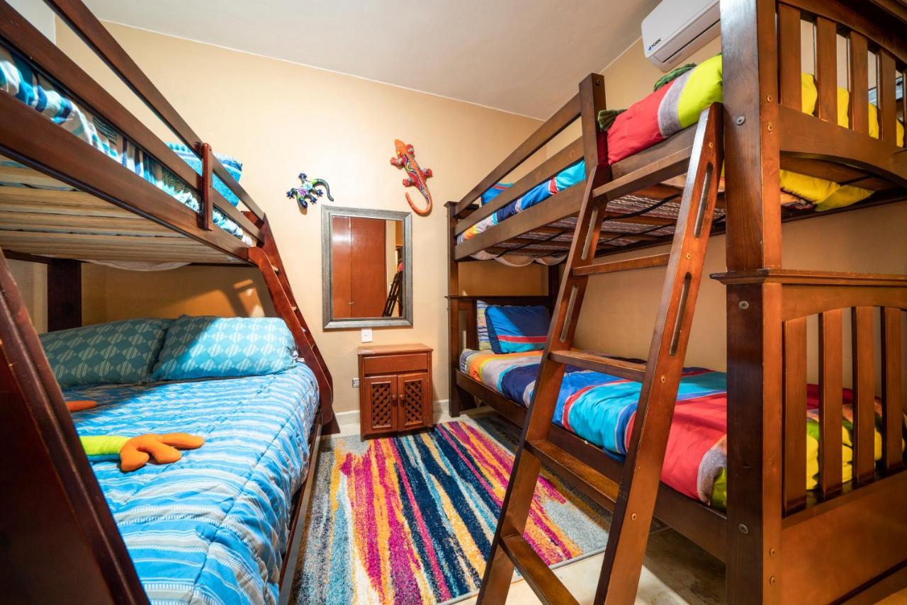Rana Loca - Only 5 Min Walk To - At, Playacar, Chac Ha *